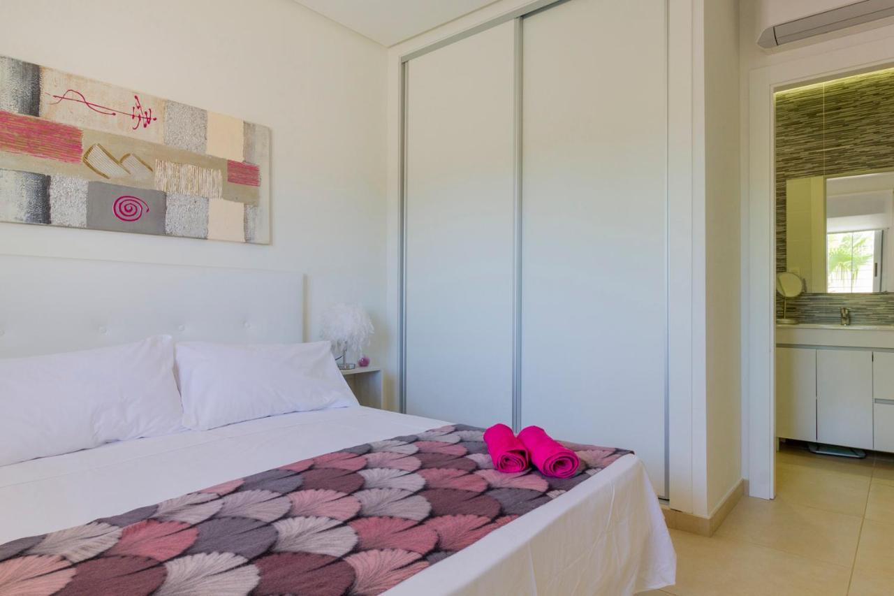Bungalow Pink Garden Οριουέλα Εξωτερικό φωτογραφία