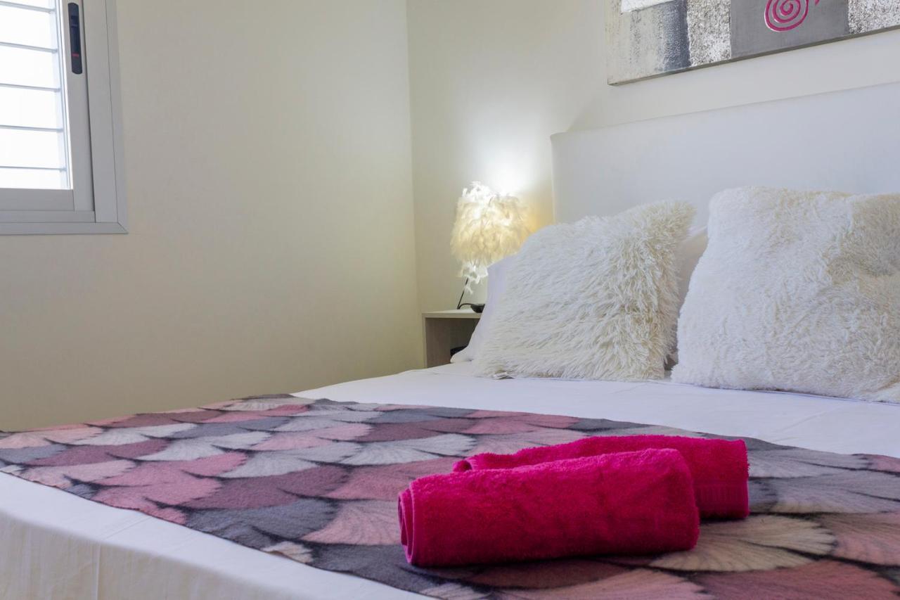 Bungalow Pink Garden Οριουέλα Εξωτερικό φωτογραφία